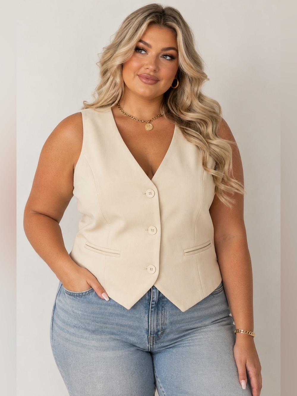 NWT Maurices XL Cream Tailored Suit Vest Button Front Quiet Luxury Waistcoat NEW